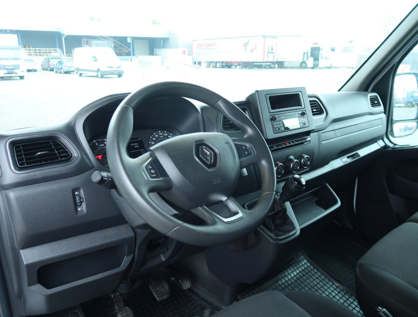 Renault Master, 2023