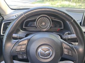 Mazda 3 - 2015