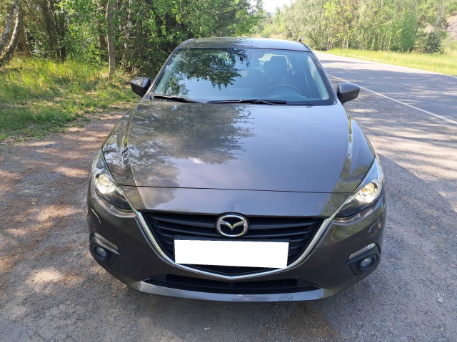 Mazda 3 2015