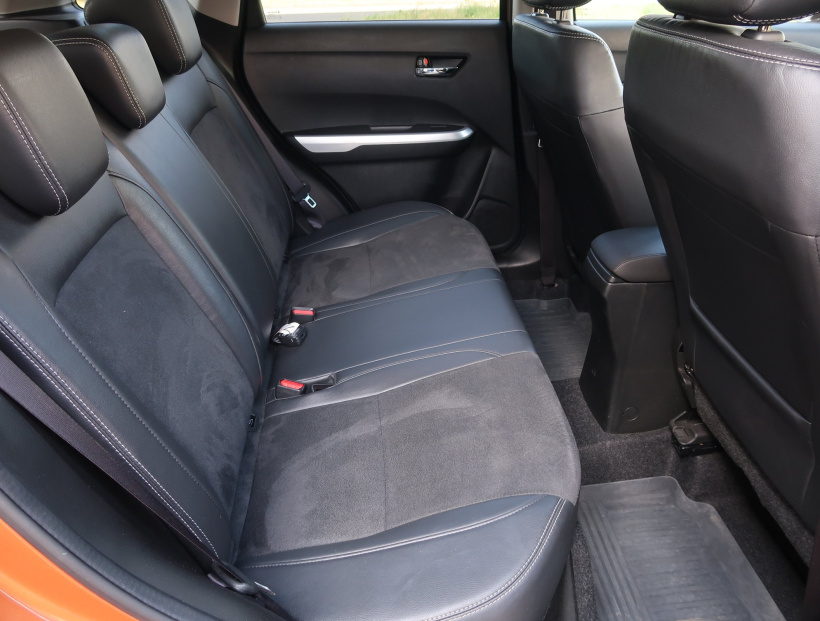 Suzuki Vitara, 2015