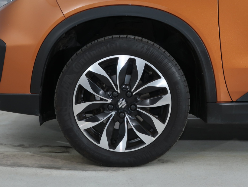 Suzuki Vitara, 2015