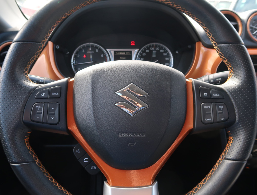 Suzuki Vitara, 2015