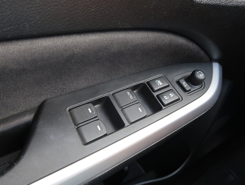 Suzuki Vitara, 2015