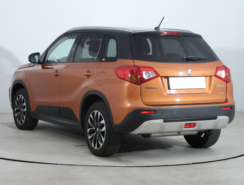 Suzuki Vitara, 2015