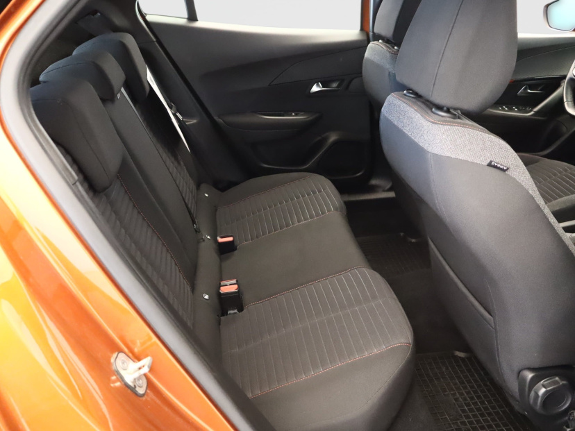 Peugeot 2008, 2021