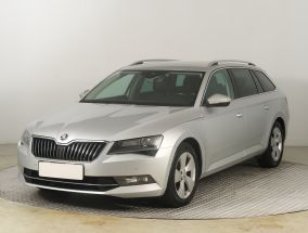 Škoda Superb - 2016