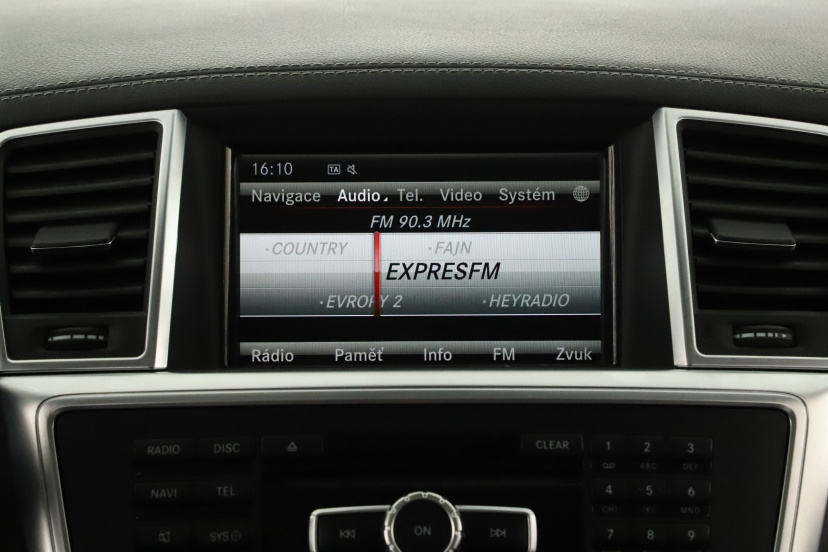 Mercedes-Benz ML, 2012
