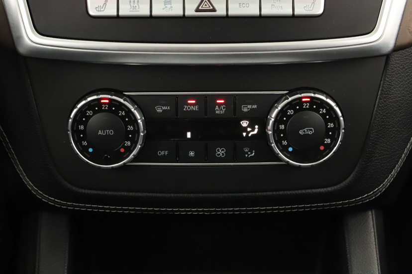 Mercedes-Benz ML, 2012
