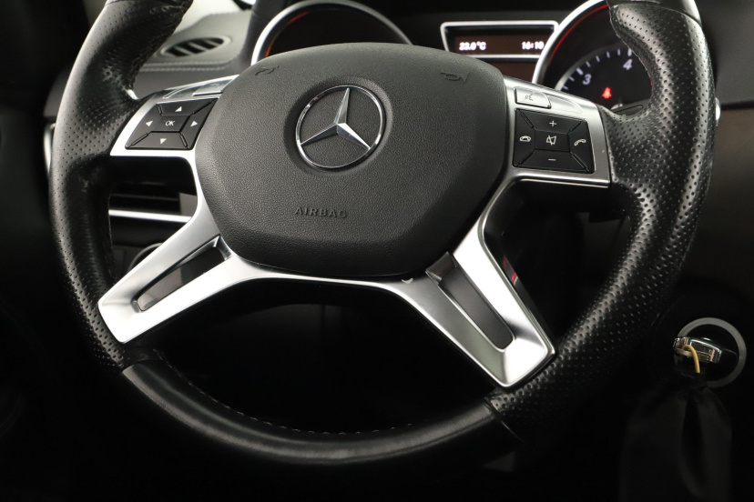 Mercedes-Benz ML, 2012