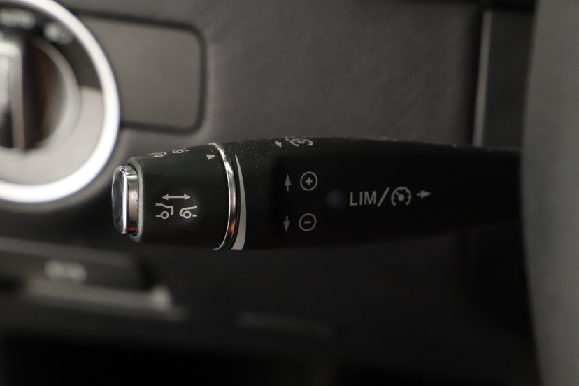 Mercedes-Benz ML, 2012