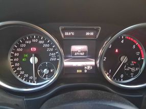 Mercedes-Benz ML - 2012