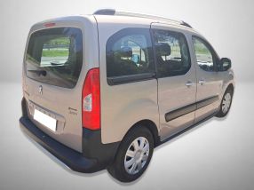 Peugeot Partner - 2010