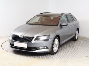 Škoda Superb - 2016