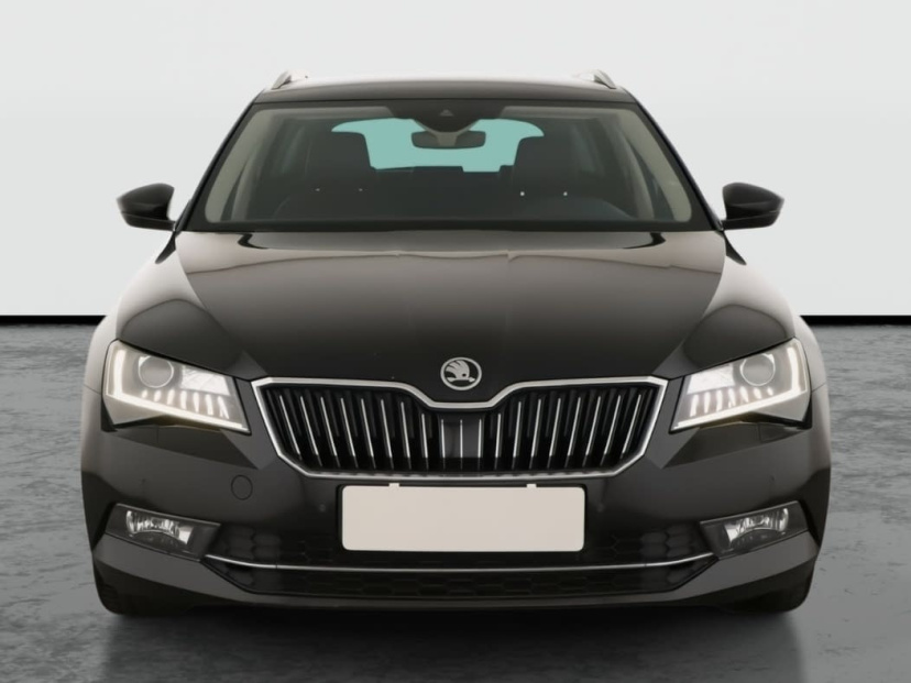 Škoda Superb, 2015