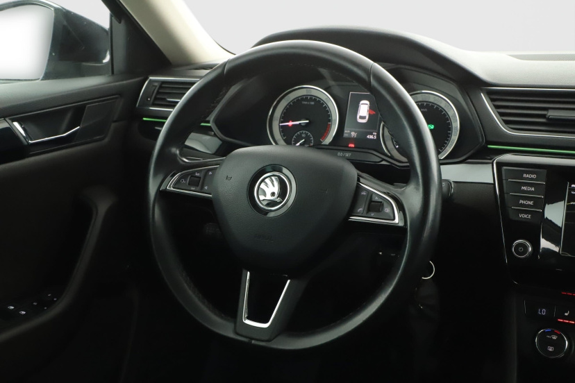 Škoda Superb, 2015