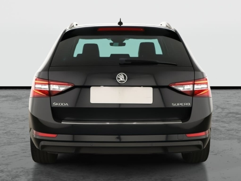 Škoda Superb, 2015