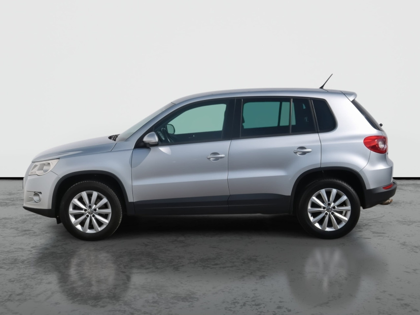 Volkswagen Tiguan, 2010