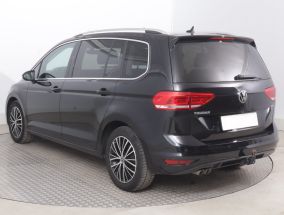 Volkswagen Touran - 2021