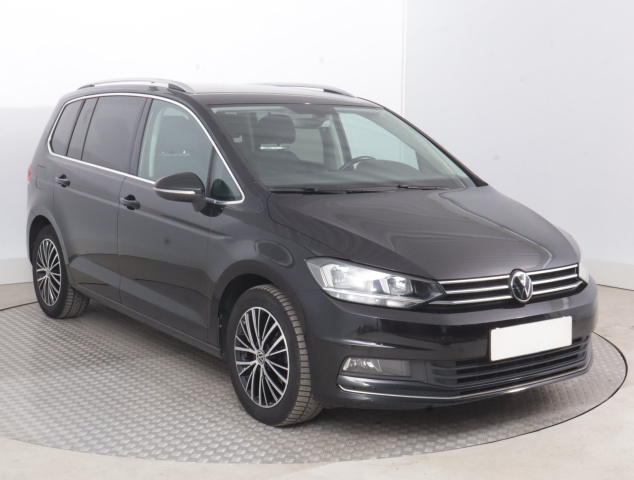 Volkswagen Touran 2021