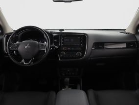 Mitsubishi Outlander - 2019