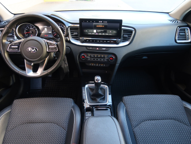Kia XCeed - 2021