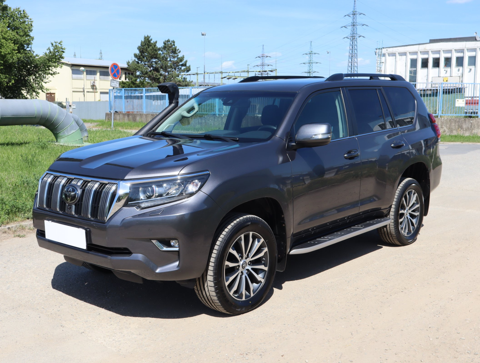 Toyota Land Cruiser - 2021