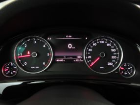 Volkswagen Touareg - 2016