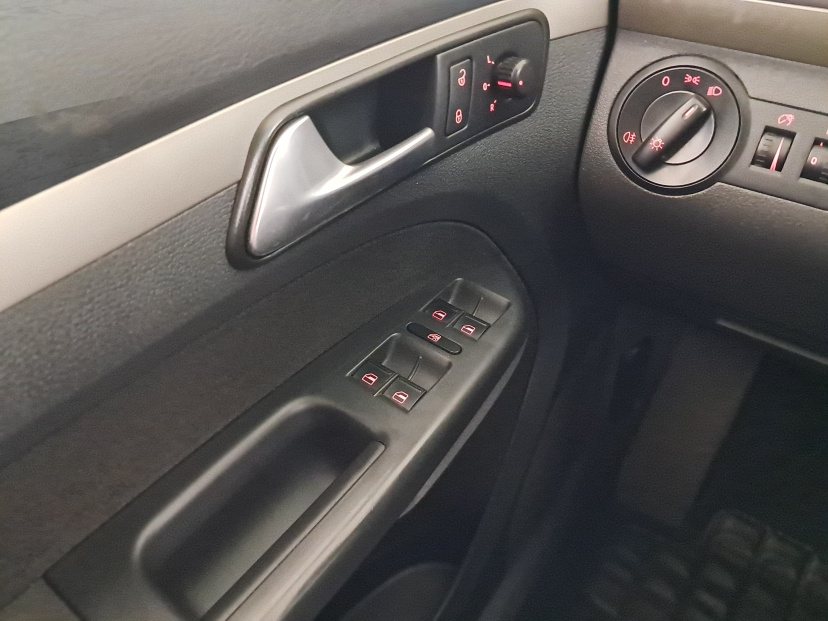 Volkswagen Touran, 2007