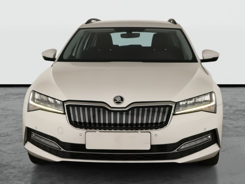 Škoda Superb, 2021