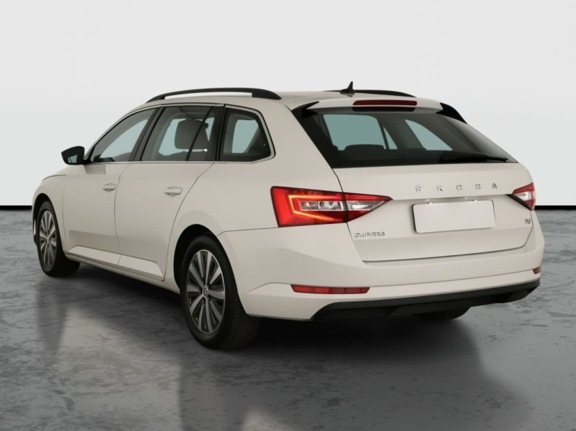 Škoda Superb, 2021