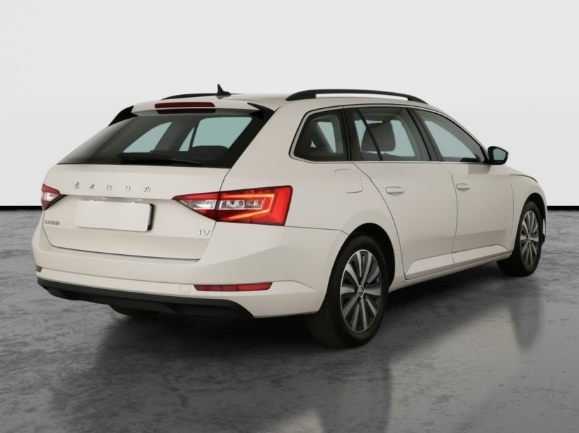 Škoda Superb, 2021