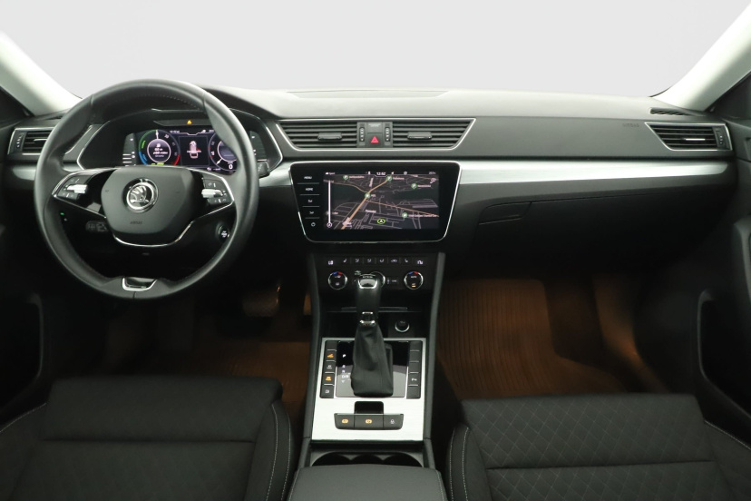 Škoda Superb, 2021