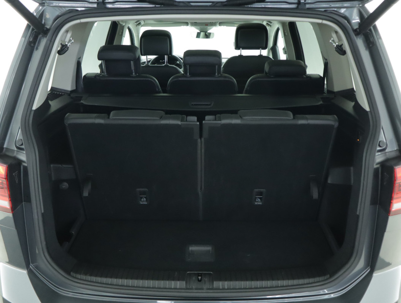 Volkswagen Touran, 2019
