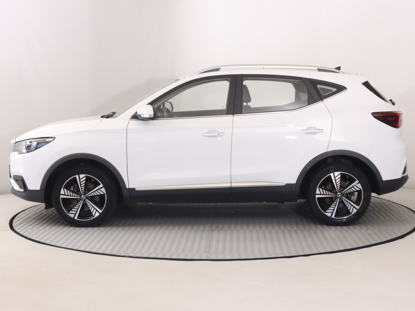 MG ZS SUV, 2021