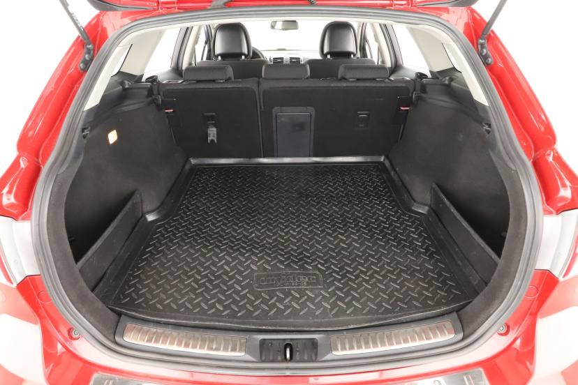 Toyota Avensis, 2009
