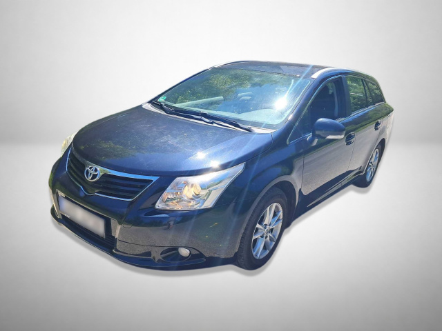Toyota Avensis 2011