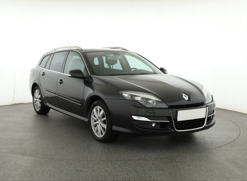 Renault Laguna, 2011