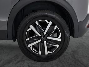 Peugeot 2008 - 2024