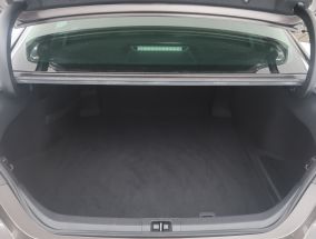 Toyota Camry - 2019