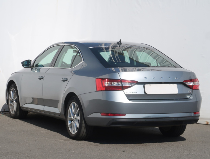 Škoda Superb, 2020