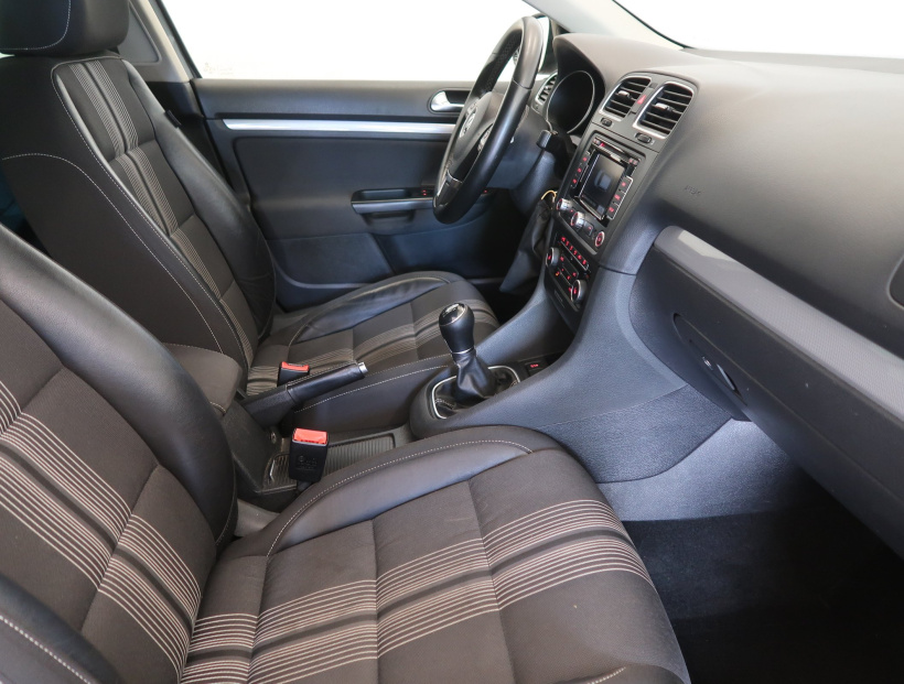 Volkswagen Golf, 2012
