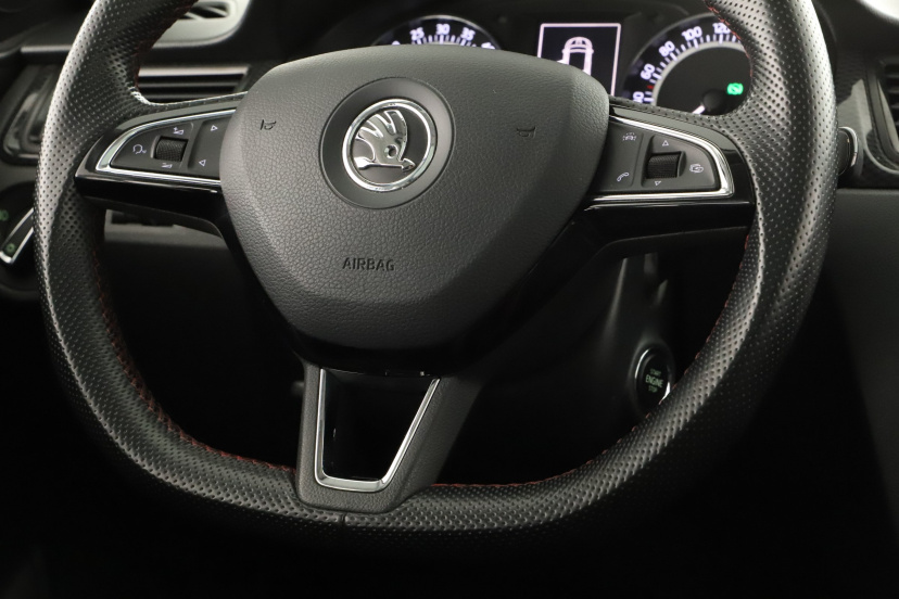 Škoda Rapid Spaceback, 2015