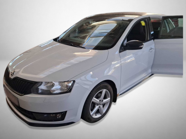Škoda Rapid Spaceback 2015