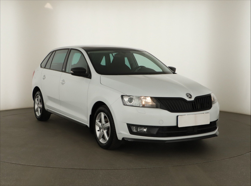 Škoda Rapid Spaceback, 2015