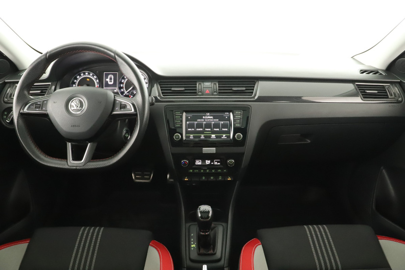 Škoda Rapid Spaceback, 2015