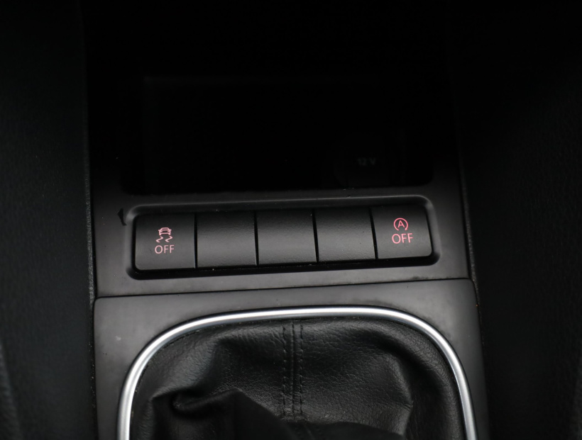 Volkswagen Golf, 2010