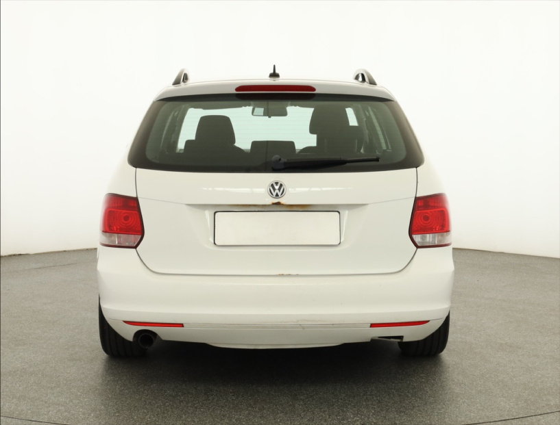 Volkswagen Golf, 2010