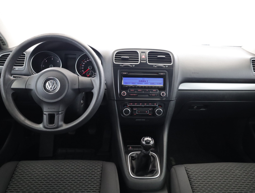 Volkswagen Golf, 2010