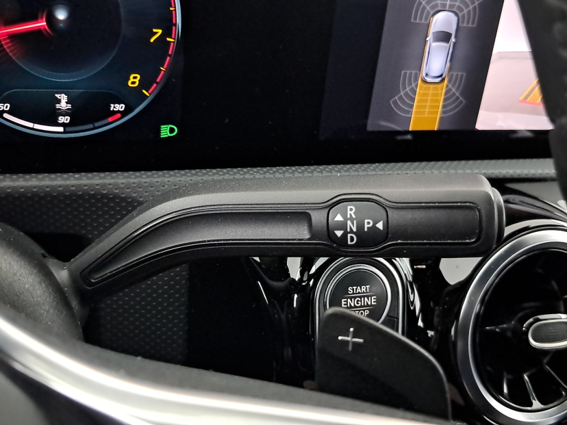 Mercedes-Benz A, 2020