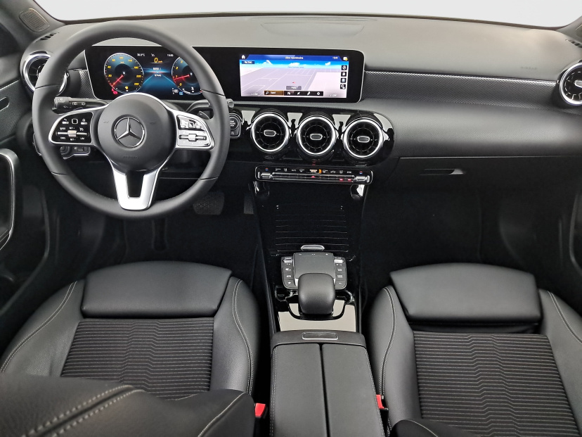 Mercedes-Benz A, 2020